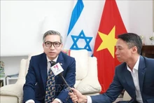 Ly Duc Trung, embajador de Vietnam en Israel, en la entrevista. (Fotografía: VNA)