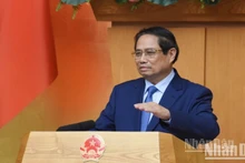 El primer ministro de Vietnam, Pham Minh Chinh, interviene en la sesión. (Fotografía: Nhan Dan)