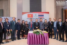 Inauguran el segundo centro de estudios vietnamitas en Tailandia. (Fotografía: Nhan Dan)
