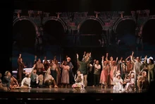 Un acto del musical. (Fotografía: Teatro Nacional de Ópera y Ballet de Vietnam)