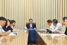 El ministro de Relaciones Exteriores de Vietnam, Bui Thanh Son, en la conversación telefónica. (Fotografía: baoquocte.vn)