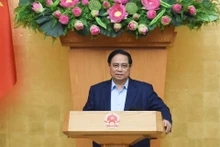 El primer ministro de Vietnam, Pham Minh Chinh, interviene en la reunión. (Fotografía: Nhan Dan)