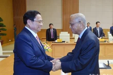 [Foto] Premier recibe a multimillonario fundador del grupo indio Infosys