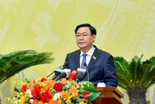 El presidente de la Asamblea Nacional de Vietnam, Vuong Dinh Hue, interviene en la cita. (Fotografía: Nhan Dan)