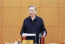 El secretario general del Partido Comunista de Vietnam, To Lam, interviene en la reunión. (Fotografía: VNA)