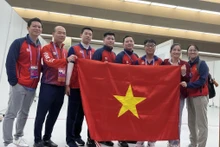 El 25 de septiembre, la delegación de Vietnam ganó la primera medalla de plata. (Fotografía: VNA)