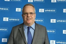 El jefe del Secretariado de la Convención para la Salvaguardia del Patrimonio Cultural Inmaterial de 2003 de la Unesco, Tim Curtis. (Fotografía: VNA)