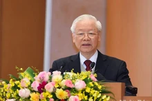 El secretario general del Partido Comunista de Vietnam, Nguyen Phu Trong, interviene en la reunión. (Fotografía: Nhan Dan)