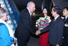 [Foto] Presidente de Hungría inicia visita oficial a Vietnam