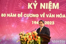 El primer ministro de Vietnam, Pham Minh Chinh, interviene en el evento. (Fotografía: Nhan Dan)
