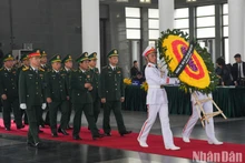 [Foto] Acuden más delegados al funeral del secretario general Nguyen Phu Trong