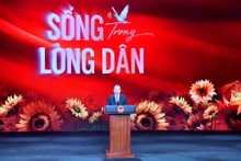 El secretario general del Partido Comunista de Vietnam, To Lam, habla en el evento. (Fotografía: Nhan Dan)