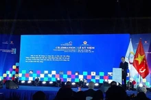 El vicecanciller vietnamita Do Hung Viet interviene en la cita. (Fotografía: VNA)