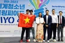 Los estudiantes vietnamitas que participan en KIYO 4I. (Fotografía: VNA)
