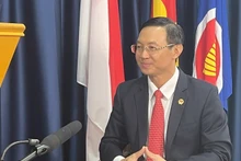 El embajador de Vietnam en Singapur, Tran Phuoc Anh, en una entrevista concedida a la Agencia Vietnamita de Noticias. (Fotografía: VNA)