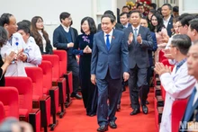 [Foto] Presidente de Asamblea Nacional asiste a conmemoración del Día del Médico Vietnamita