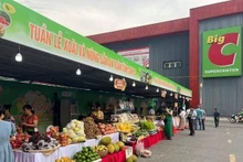 Pabellones en el supermercado Big C, del grupo Central Retail Vietnam. (Fotografía: VNA)