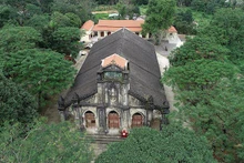 Belleza de capilla de la parroquia de Tung Son en Vietnam