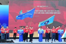 En el lanzamiento de la campaña de voluntariado por el bienestar público, organizado por la Asociación de Médicos Jóvenes de Vietnam. (Fotografía: moh.gov.vn)