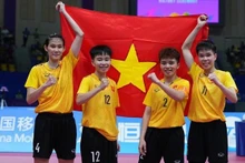 El equipo femenino de sepak takraw vietnamita. (Fotografía: VNA)