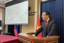 El embajador de Vietnam en Rusia, Dang Minh Khoi, interviene en el evento. (Fotografía: Nhan Dan)