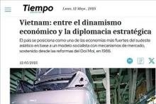El artículo elogia el modelo de desarrollo económico de Vietnam. (Fotografía: VNA)