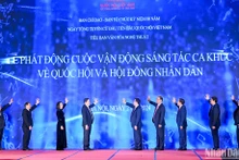 [Foto] Lanzan concurso de composición musical sobre Parlamento vietnamita