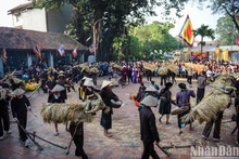 Identidad agrícola de Vietnam a través de festival de modelado de pajas
