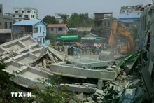 Myanmar continúa con las operaciones de rescate tras el devastador terremoto de magnitud 7,7 que azotó Mandalay el viernes pasado. (Fotografía: Xinhua/VNA)