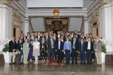 Delegados en el acto. (Fotografía: VNA)
