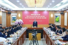 El secretario general del Partido Comunista de Vietnam, To Lam, en reunión con la Comisión de Políticas y Estrategias del Comité Central del Partido. (Fotografía: VNA)