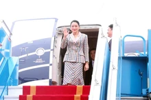 [Foto] Primera ministra tailandesa inicia visita oficial a Vietnam