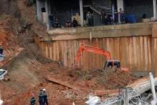 Las fuerzas de rescate buscan a las víctimas. (Fotografía: VNA)
