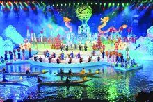 Hue, cabecera de la provincia de Thua Thien-Hue, ha sellado su marca como ciudad de los festivales de Vietnam.