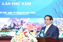 El primer ministro de Vietnam, Pham Minh Chinh, interviene en la reunión. (Fotografía: Nhan Dan)