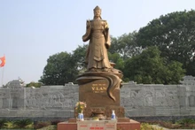 La estatua de la emperatriz regente Y Lan en la pagoda de Ba Tam. (Fotografía: VOV)