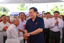 [Foto] Dirigente vietnamita asiste al Festival de Gran Unidad Nacional en ciudad central