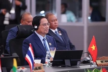 El primer ministro de Vietnam, Pham Minh Chinh, interviene en la cita. (Fotografía: VNA)