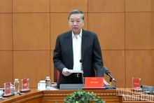 El secretario general del Partido Comunista de Vietnam, To Lam, interviene en la sesión. (Fotografía: Nhan Dan)