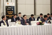 El primer ministro de Vietnam, Pham Minh Chinh, en la reunión. (Fotografía: VNA)