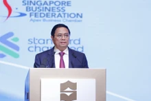 El primer ministro Pham Minh Chinh interviene en el foro. (Fotografía: VNA)