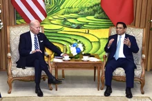 [Foto] Primer ministro de Vietnam recibe a presidente de Estados Unidos