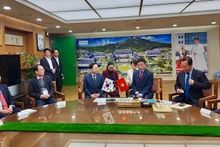 En una actividad de la delegación de Bac Ninh en Corea del Sur. (Fotografía: Nhan Dan)