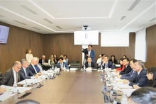 Panorama de la sesión. (Fotografía: VNA)