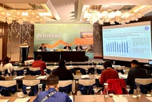 En la conferencia de prensa. (Fotografía: VNA)