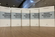 Lanzan Libro Blanco sobre religión y políticas religiosas en Vietnam. (Fotografía: baoquocte.vn)