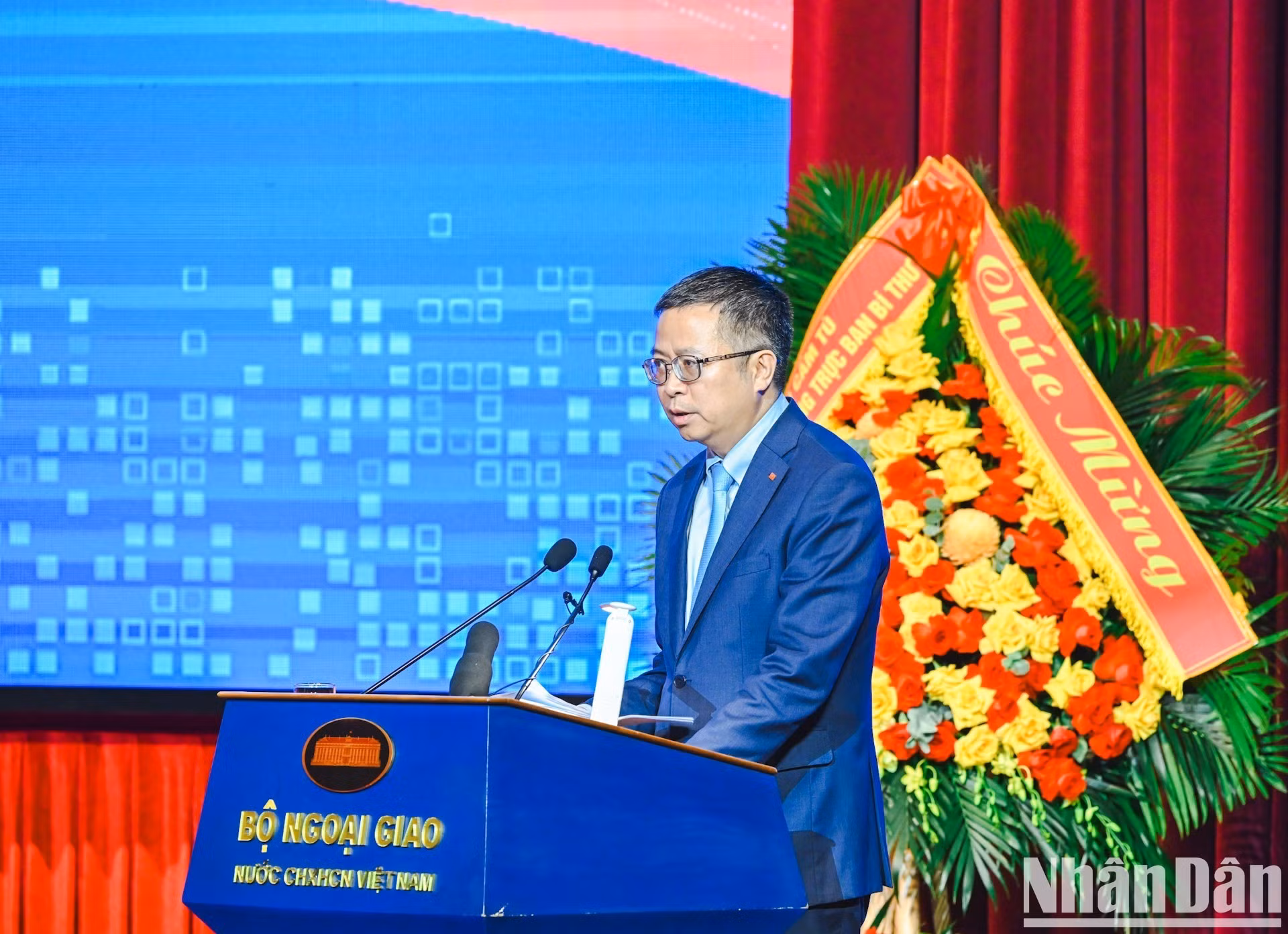 El embajador de Vietnam en China, Pham Thanh Binh, en su intervención.