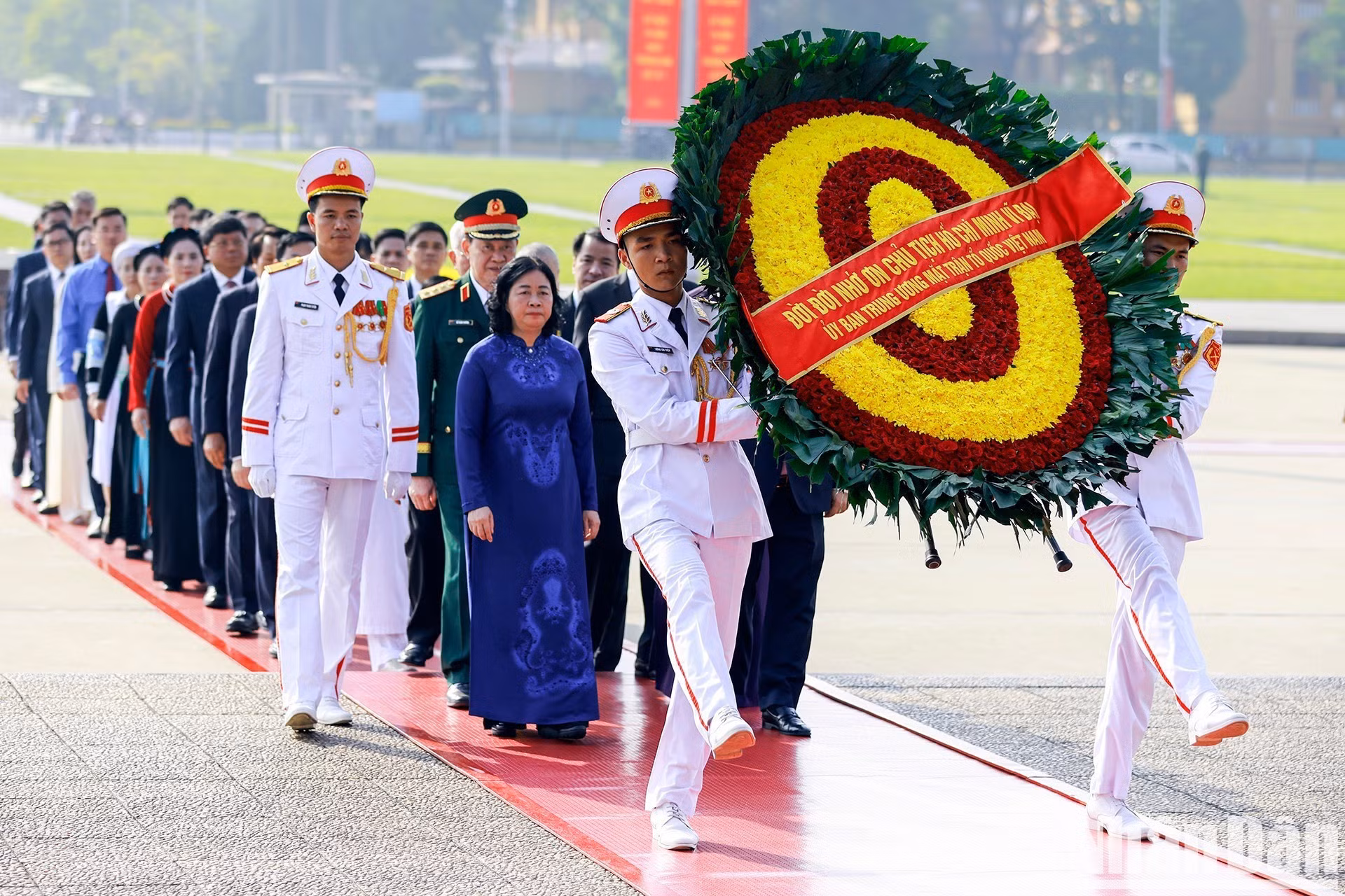 La delegación del Comité Central del Frente de la Patria de Vietnam.