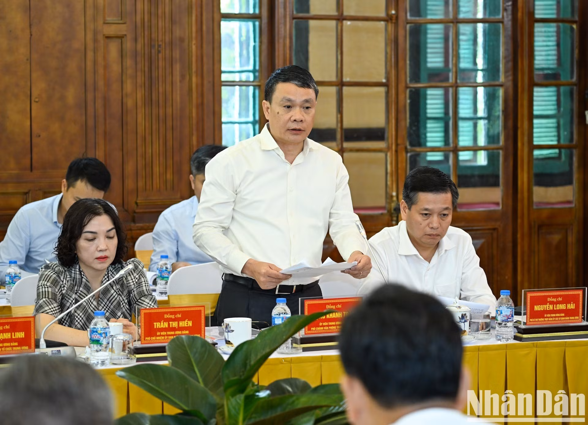 El jefe adjunto de la Oficina del PCV Dang Khanh Toan tiene la palabra.