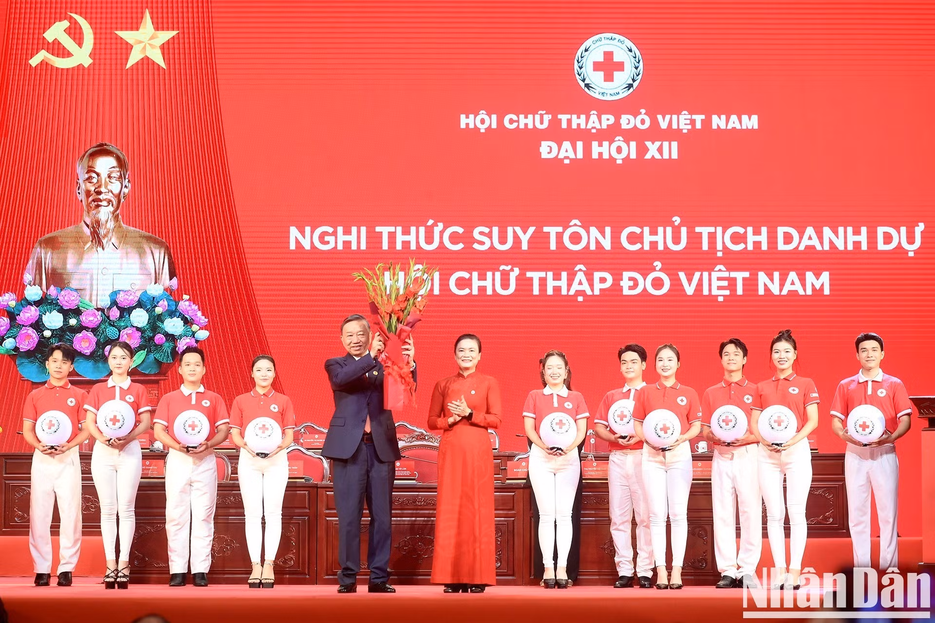 El secretario general del Partido Comunista y presidente de Vietnam, To Lam, asume como presidente honorario de la Cruz Roja en el mandato 2026-2031.